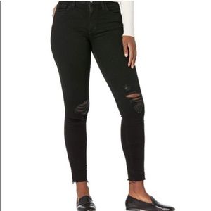 Black skinny jeans